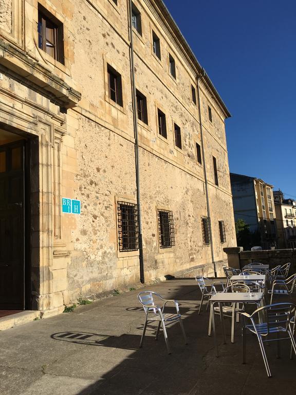 San Nicolas El Real Villafranca Del Bierzo Exterior photo